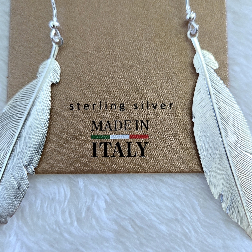 Mia Fiore Textured Silver🤍 Feather🪶 Earrings - Picture 8 of 16